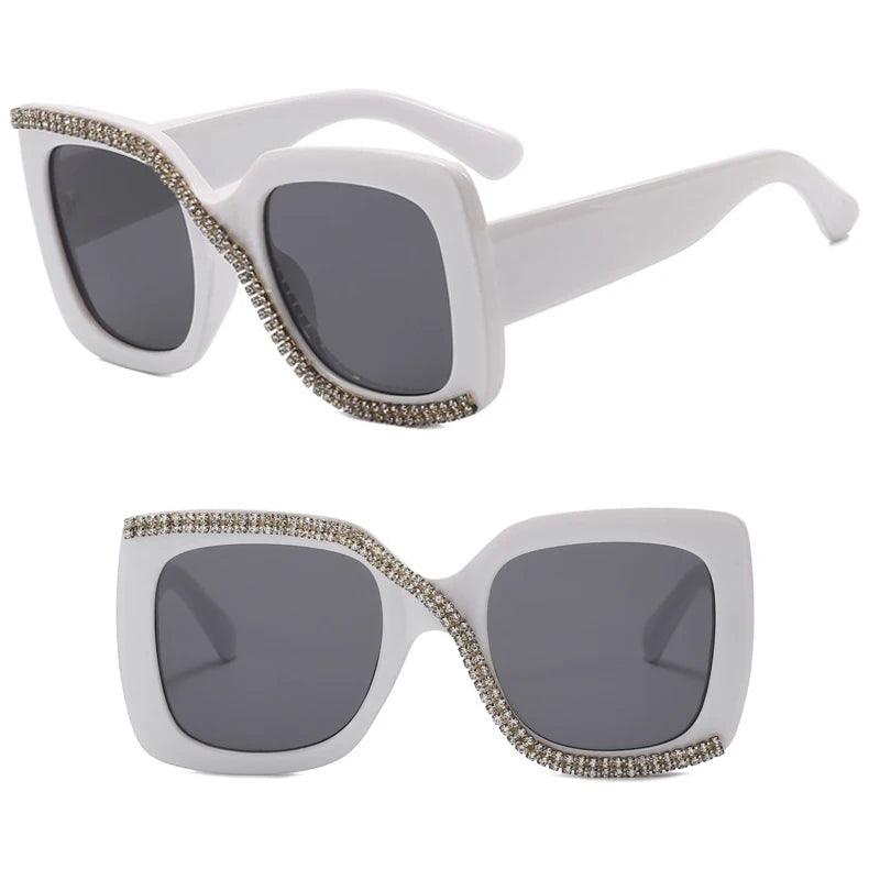 Dazzling Diamond Square Sunglasses: Luxury Vintage Oversized Shades with Unique Rhinestone Frame