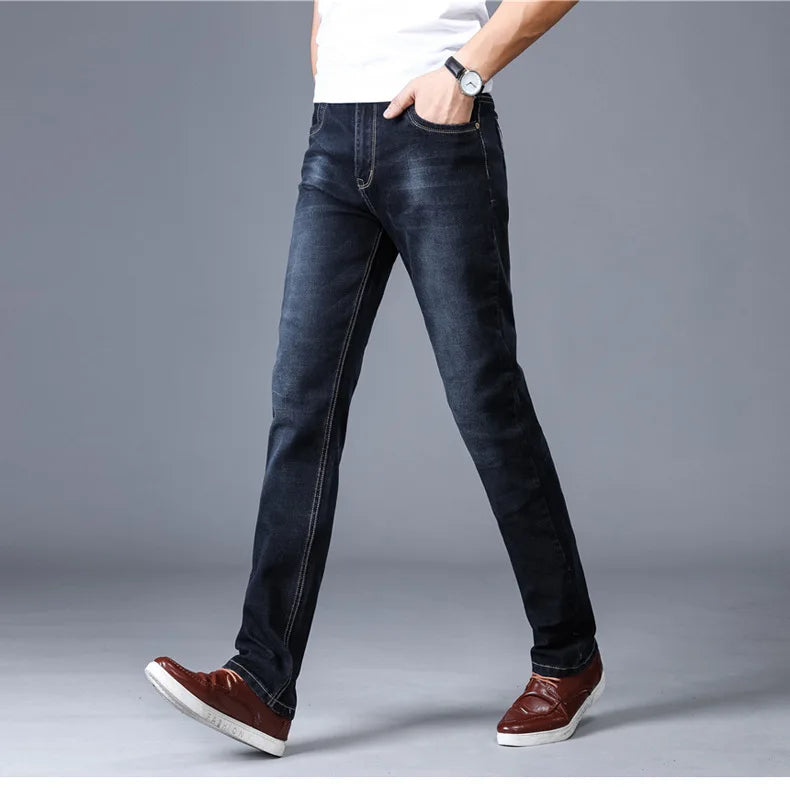 Men's Slim Fit Straight Cut Stretch Denim: Casual Jeans with Pockets