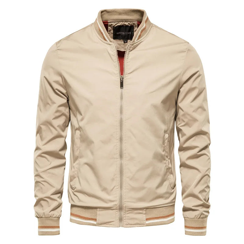 Fashionable Men's Winter Bomber Jacket: Casual Tailored Fit