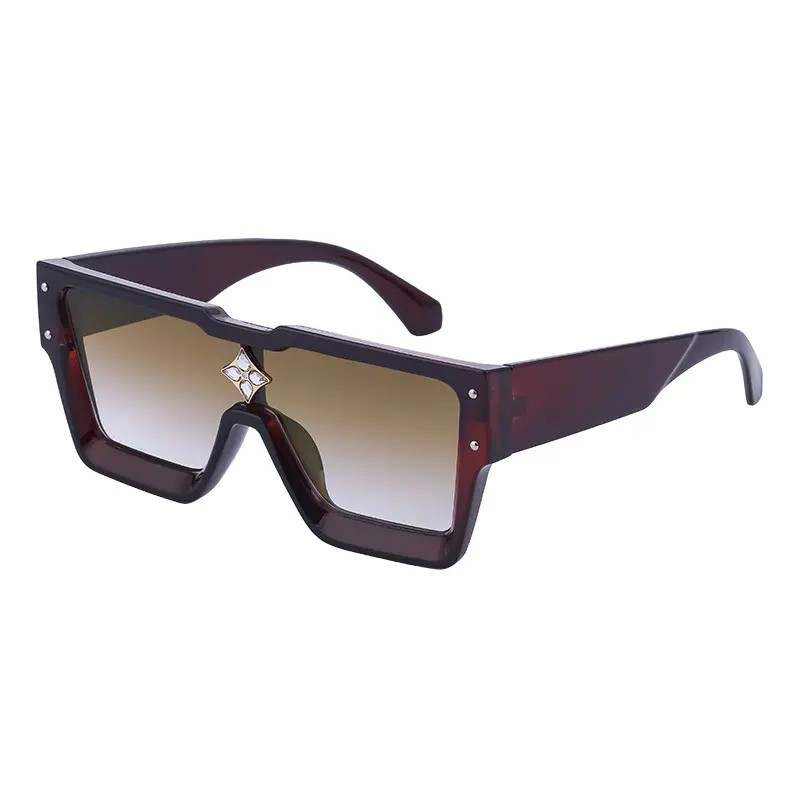 Elegant Star design sunglasses UV400