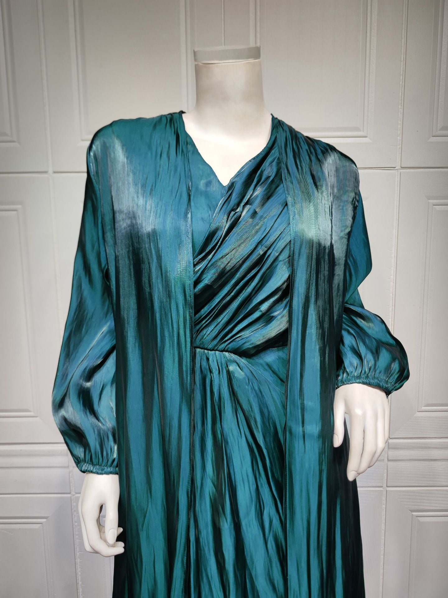 2 Piece Set Silky Satin Kaftan Abaya