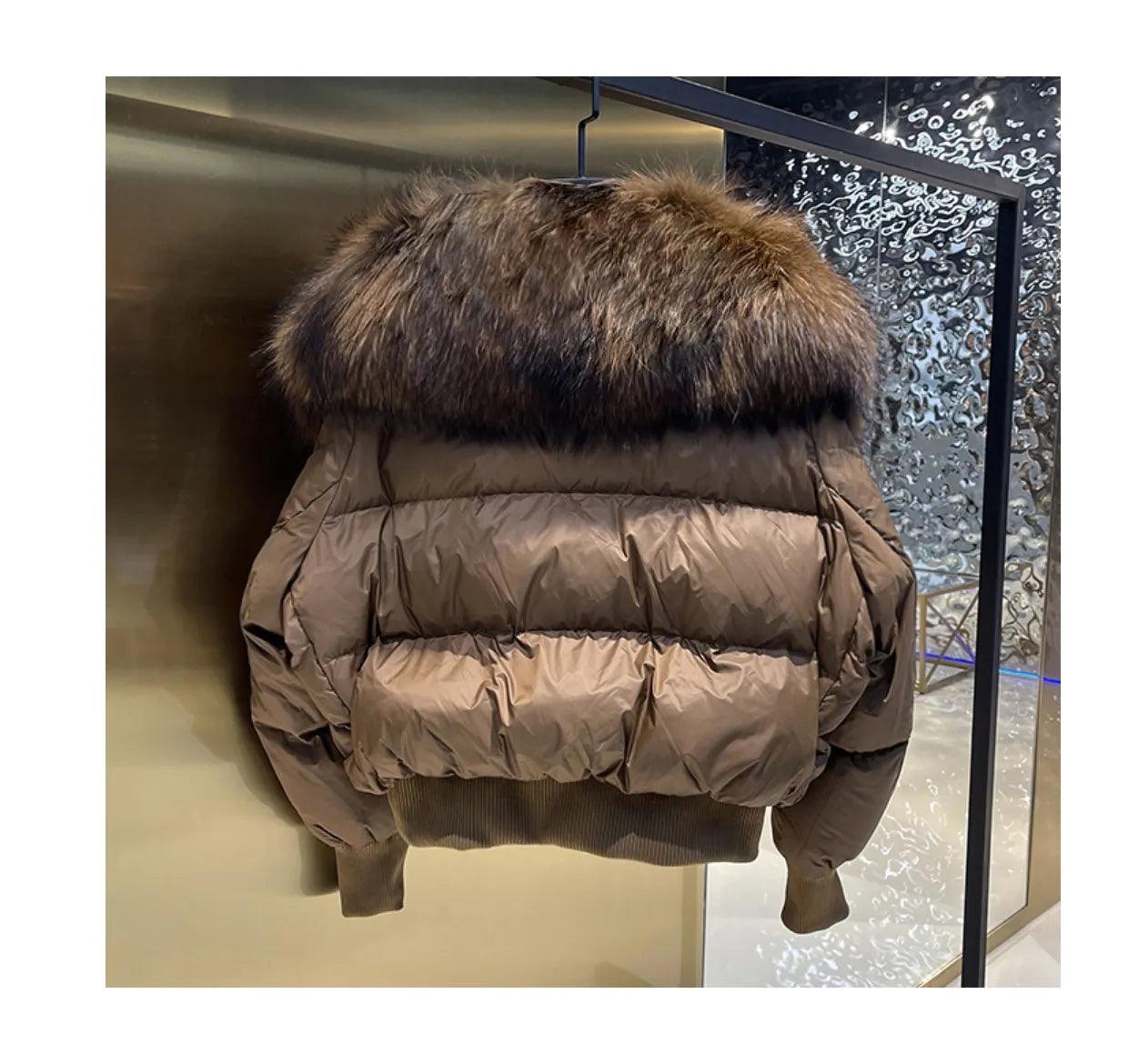 Real Raccoon Fur Collar Short Female Parkas Thick Warm Down Coat