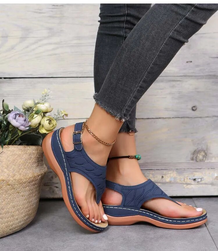 Low Heel Lightweight Flip Flops Casual Sandals