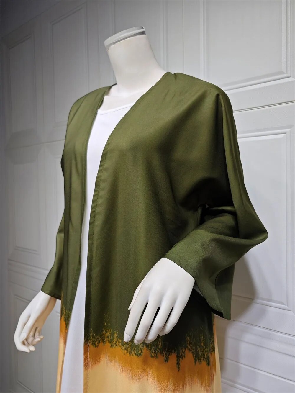 Abaya Modern Emirati Style Kaftan