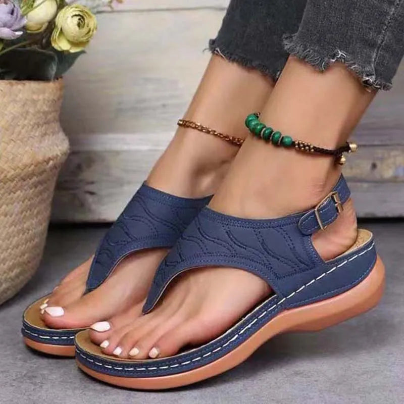 Low Heel Lightweight Flip Flops Casual Sandals