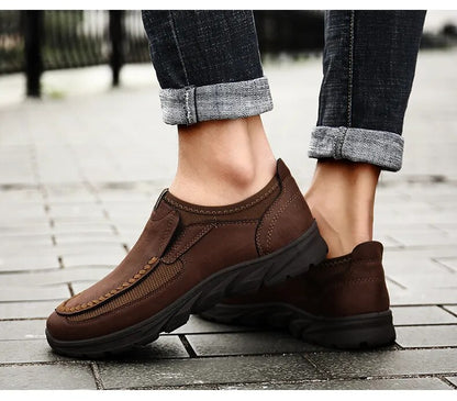 Men's Casual Lightweight Soft Sole Comfortable Slip-On Leather Shoes