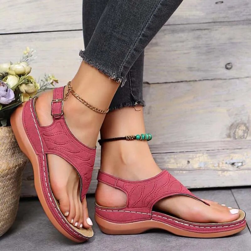 Low Heel Lightweight Flip Flops Casual Sandals