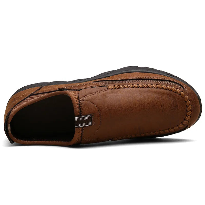 Men's Casual Lightweight Soft Sole Comfortable Slip-On Leather Shoes