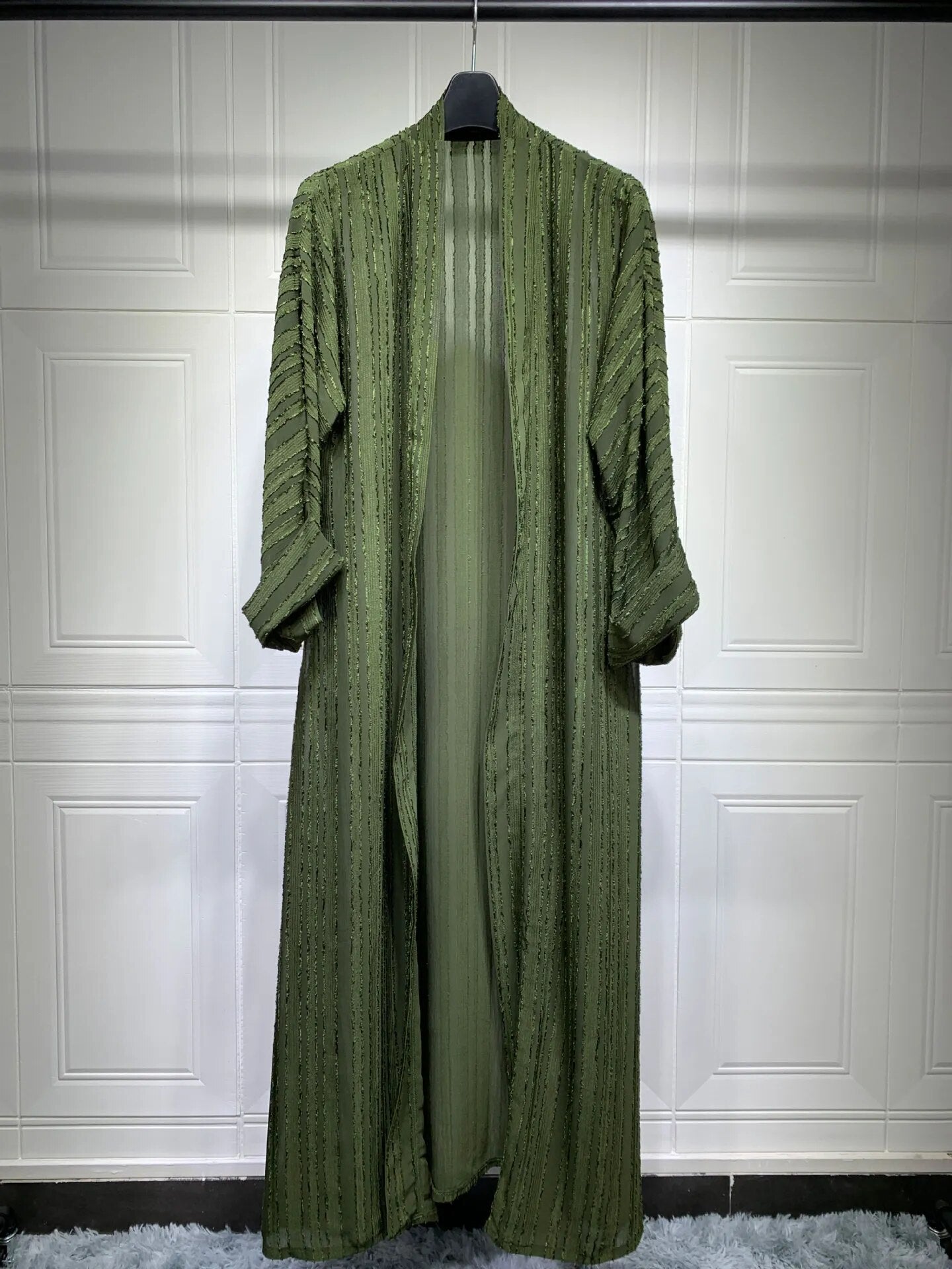 Light Abaya Solid Striped Retro Middle Eastern Saudi Style