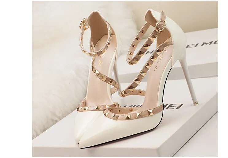 Classy Formal & Casual Rivet Pointy Toe Thin 10CM Heel Shoes