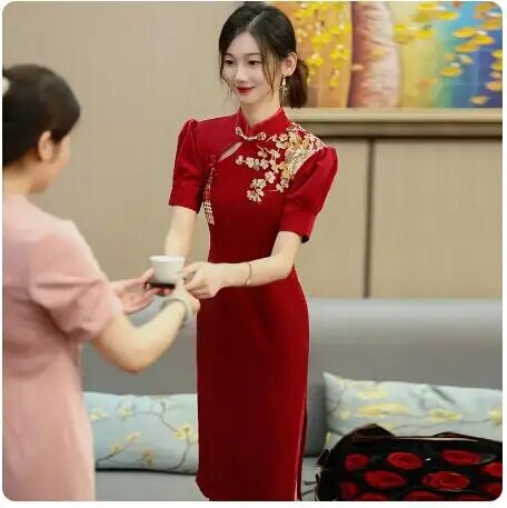 Embroidered Banquet Dress Wedding Cheongsam