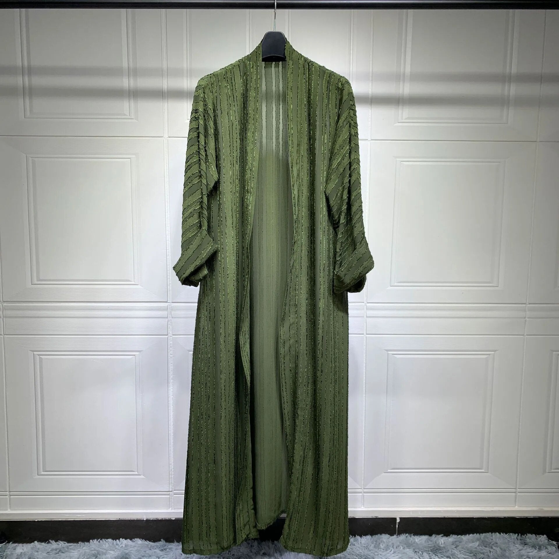 Light Abaya Solid Striped Retro Middle Eastern Saudi Style