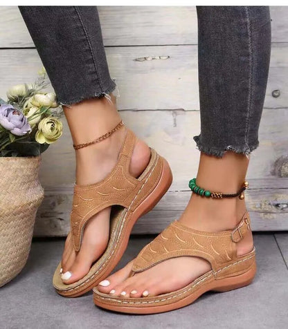 Low Heel Lightweight Flip Flops Casual Sandals