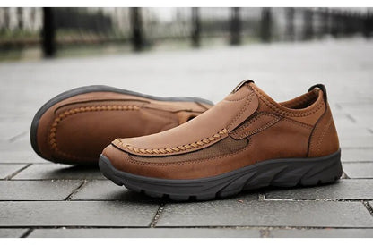 Men's Casual Lightweight Soft Sole Comfortable Slip-On Leather Shoes