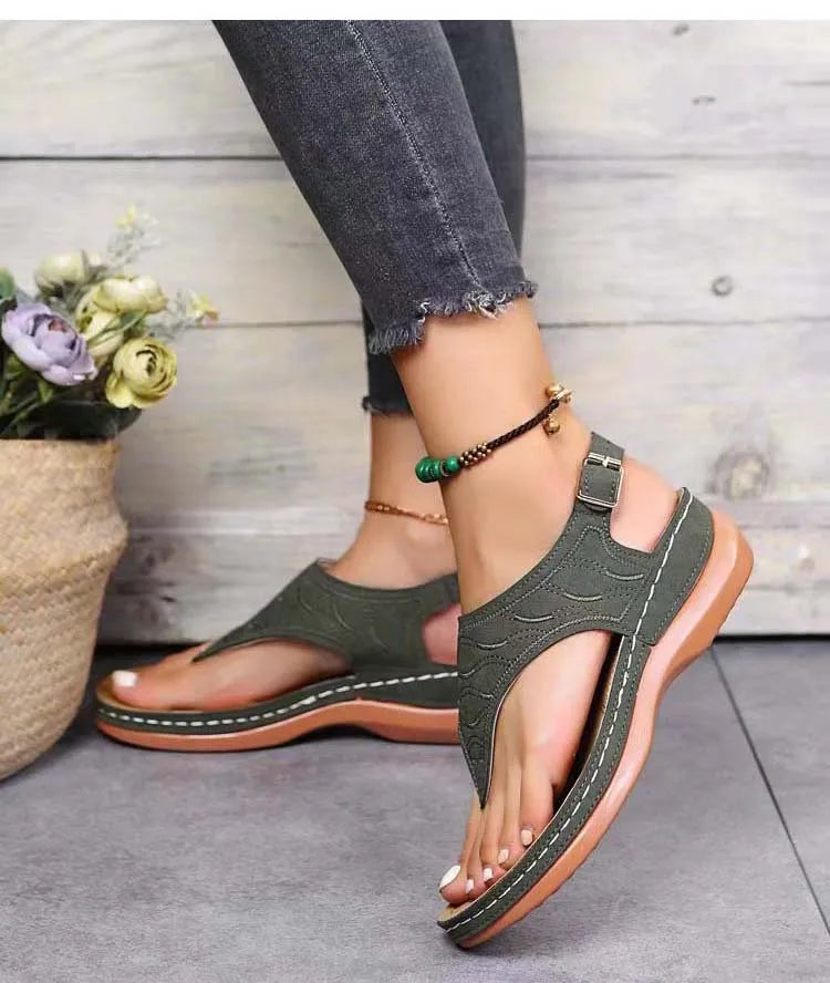 Low Heel Lightweight Flip Flops Casual Sandals