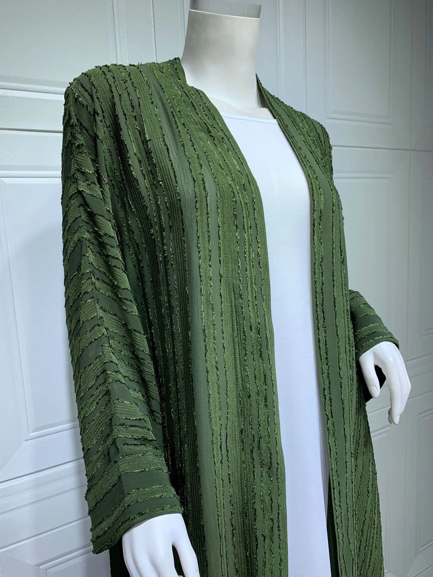 Light Abaya Solid Striped Retro Middle Eastern Saudi Style