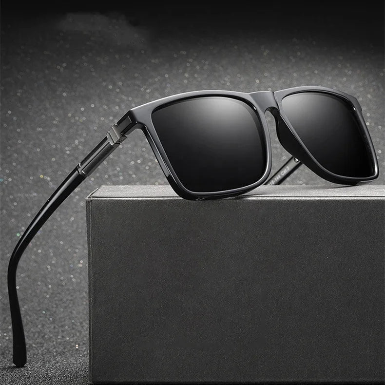 Trendy outdoor driving square frame UV400 sun glasses: Polarized shades for men