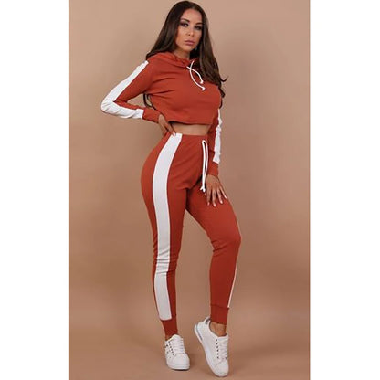 Casual Tracksuit Set - Crop Hoodie and Joggers for Workouts